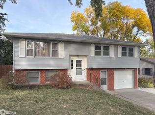 1214 Irene Ct, Red Oak, IA 51566