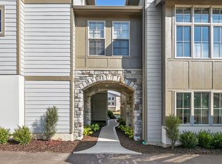 2005 Celadon Dr NE #13, Grand Rapids, MI 49525