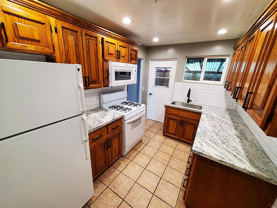 1st image of 2532 E Alturas St #A