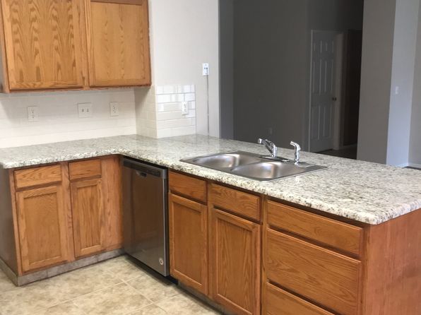 917 Northstar Dr, Hanford, CA