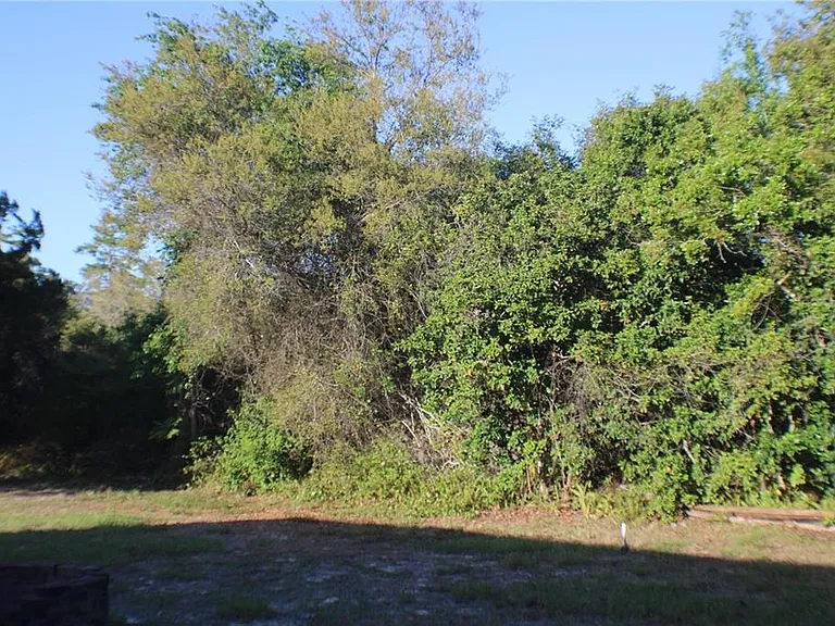3045 Yorkshire Dr — Photo 11