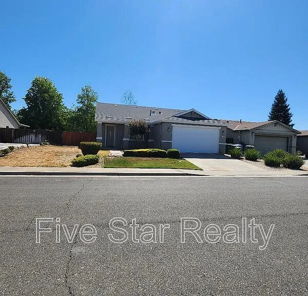 9539 Poplar Way — Photo 2