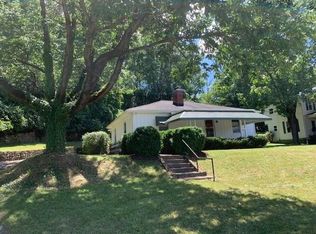 702 Hill Ave, Salem, VA 24153