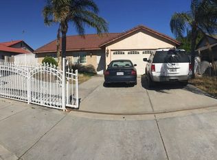 9615 Kiwi Ave, Fontana, CA 92335