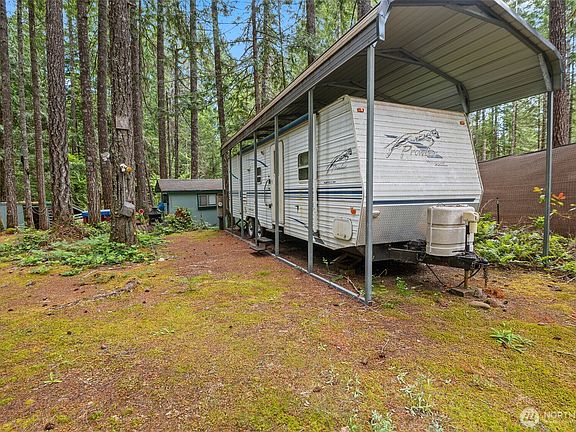 5th image of 20 N Mount Jupiter Court