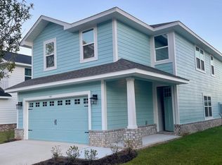 797 Riverwalk Cir, Freeport, FL 32439