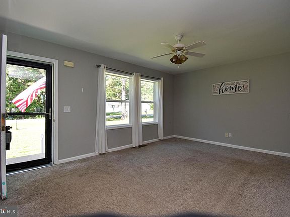 3rd image of 30009 W Mill Run