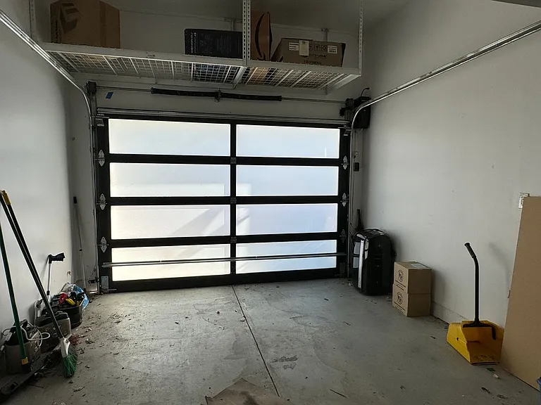 143 N Ardmore Ave — Photo 20