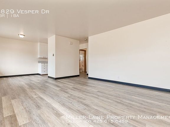 3rd image of 4829 Vesper Dr
