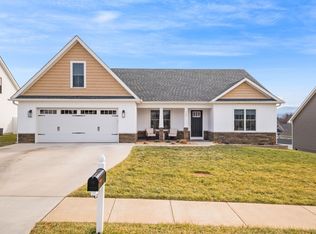 142 Lindburgh Dr, Waynesboro, VA 22980