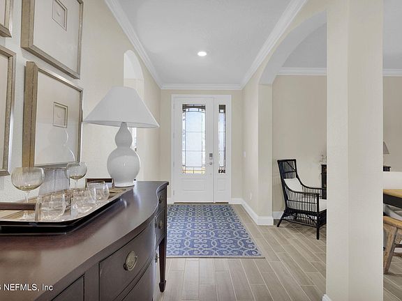 3rd image of 239 COUNTRY FERN Drive