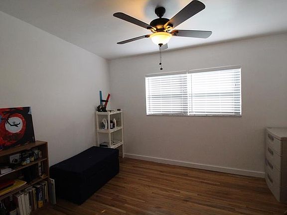 2nd image of 312 Lake Fair Ln
