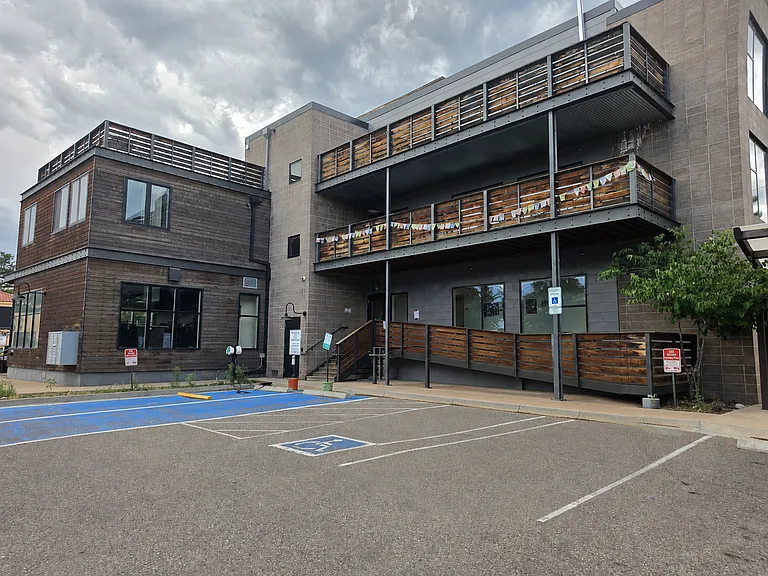 2333 Arapahoe Ave. — Photo 14