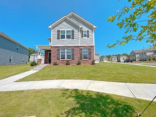 117 Goshawk St Photo 1