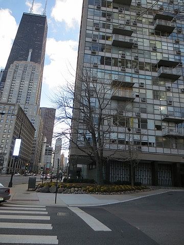 1st image of 1000 N Lake Shore Dr APT 606