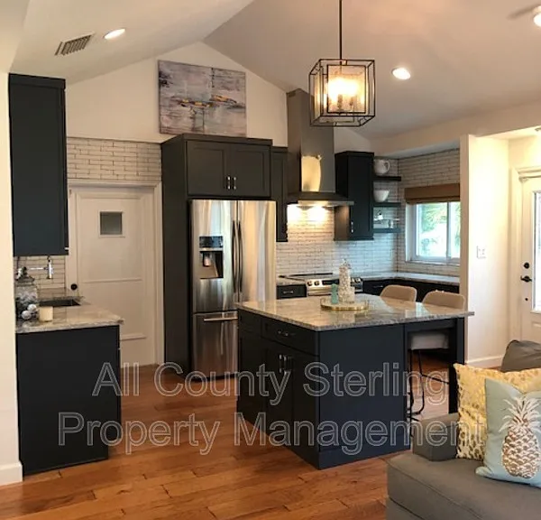 521 W Winter Park St — Photo 1