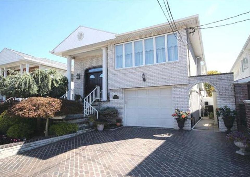 1st image of 2735 E 66th St #1