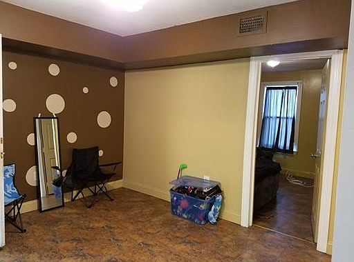 1st image of 98 Clarendon St