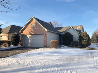 230 Red Hawk Rd UNIT 230, Hampshire, IL 60140