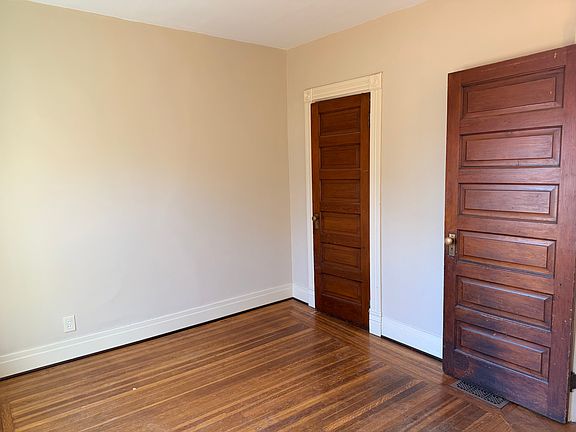 5th image of 295 Lafayette Ave