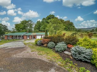 1967 Jenkins Hollow Rd, Mountain City, TN 37683