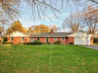 411 N Maple St, Prospect Heights, IL 60070