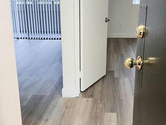3rd image of 4276 S Centinela Ave #2212