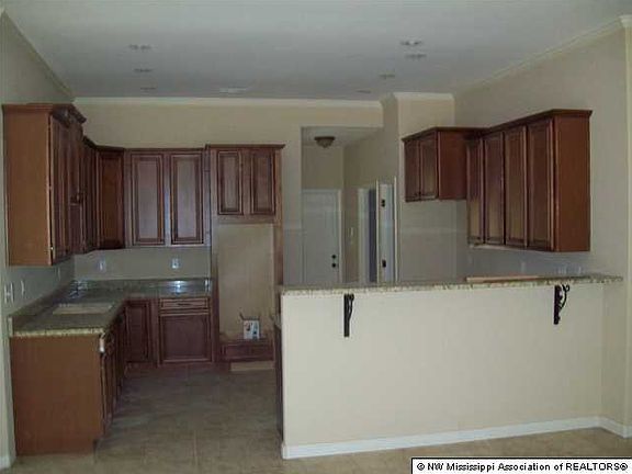 5th image of 4535 Plantation Garden Dr