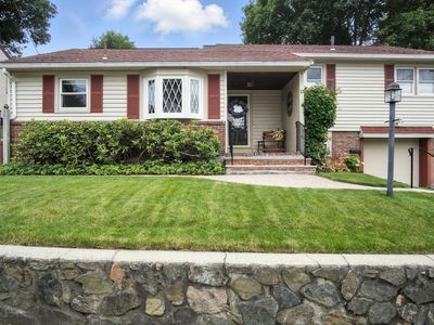 13 Leonard St, Woburn, MA, 01801