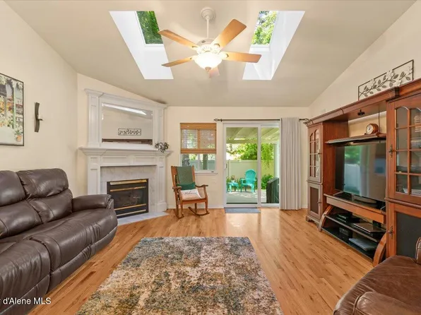 5765 N Carlisle Rd, Coeur D Alene, ID 83815