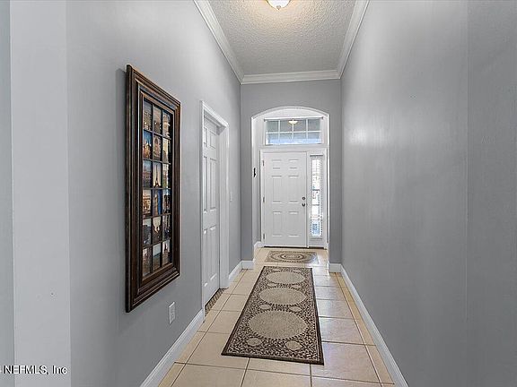 3rd image of 752 PORTO CRISTO Avenue