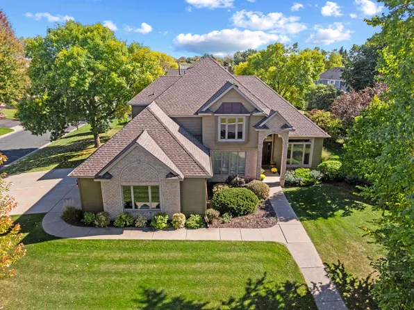 8048 Ranchview Ln N, Maple Grove, MN 55311