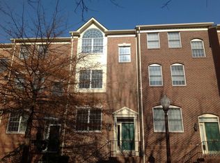 2623 Fairfax Dr, Arlington, VA 22201