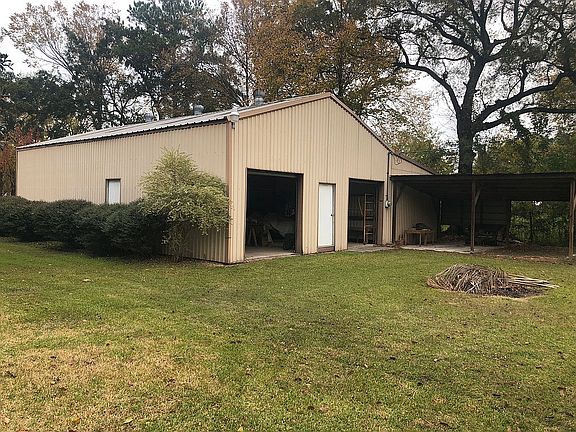 2nd image of 14300 Forest Knoll Dr