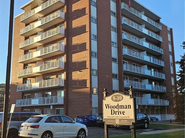 8 Woodman Dr S #807, Hamilton, ON L8K 4C9