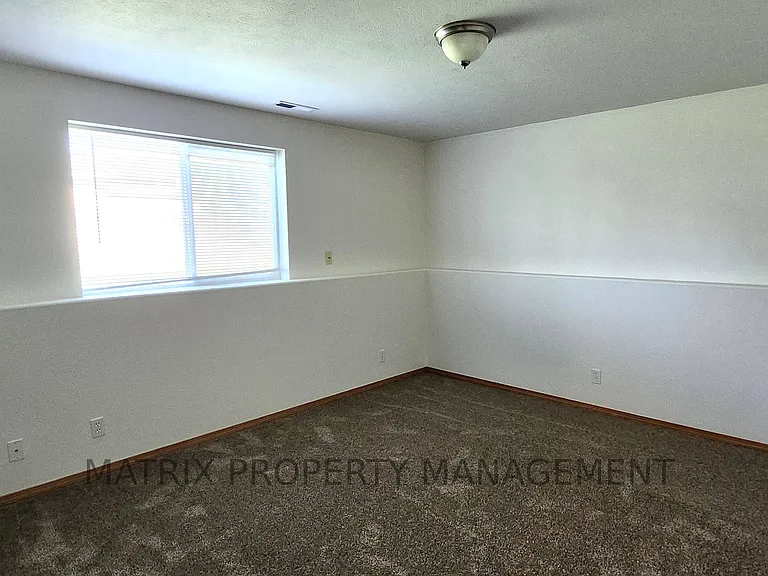 2671 W Apperson Dr — Photo 13