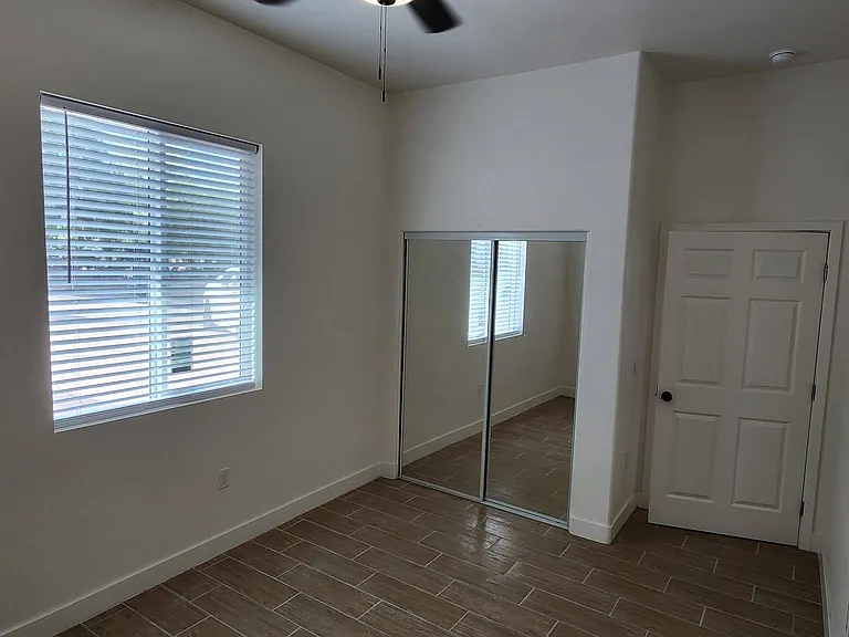 6227 Chadbourne Ave — Photo 10