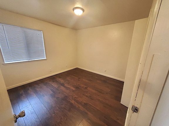 5th image of 1305 Dickerson Dr SE APT D