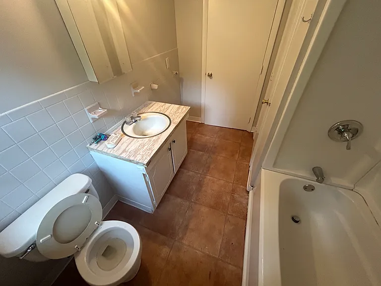 79 Forest St #3 — Photo 16