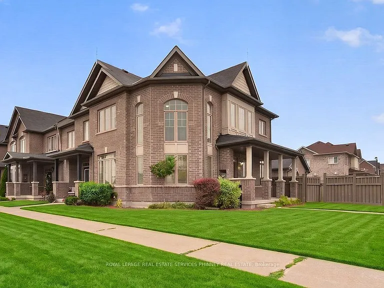 222 Moody Dr — Photo 46