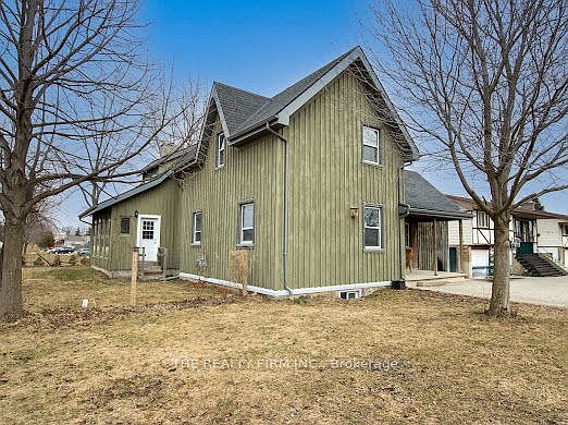 2nd image of 51 Huron Rd