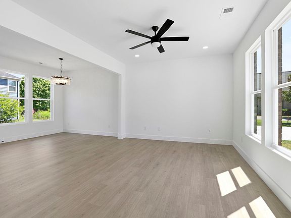 5th image of 429 Ambiance Ct