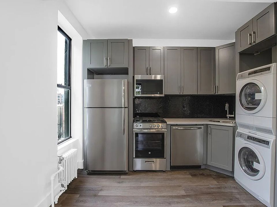 1st image of 195 Franklin St APT 2R