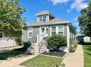 310 21st Ave, Naplate, IL 61350