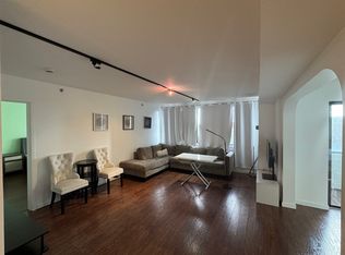 250 Hammond Pond Pkwy APT 1004S, Newton, MA 02467