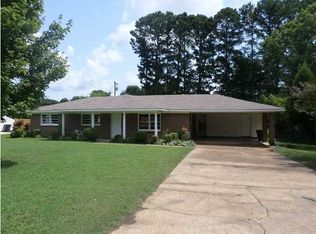2162 Estaline Dr, Florence, AL 35630