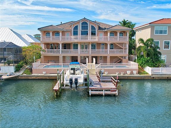 2nd image of 5949 Bayview Cir S