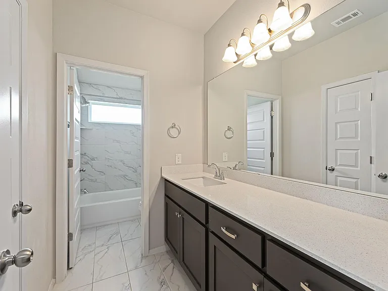 310 Rimrock Ct — Photo 30