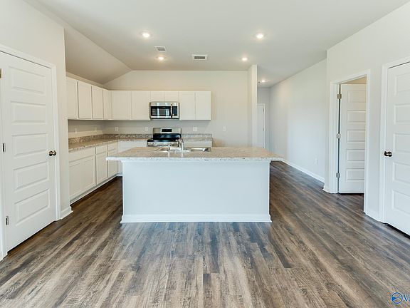 5th image of 123 Apricate Ln