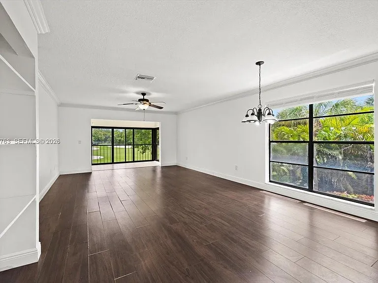 7944 Eastlake Dr #D — Photo 10